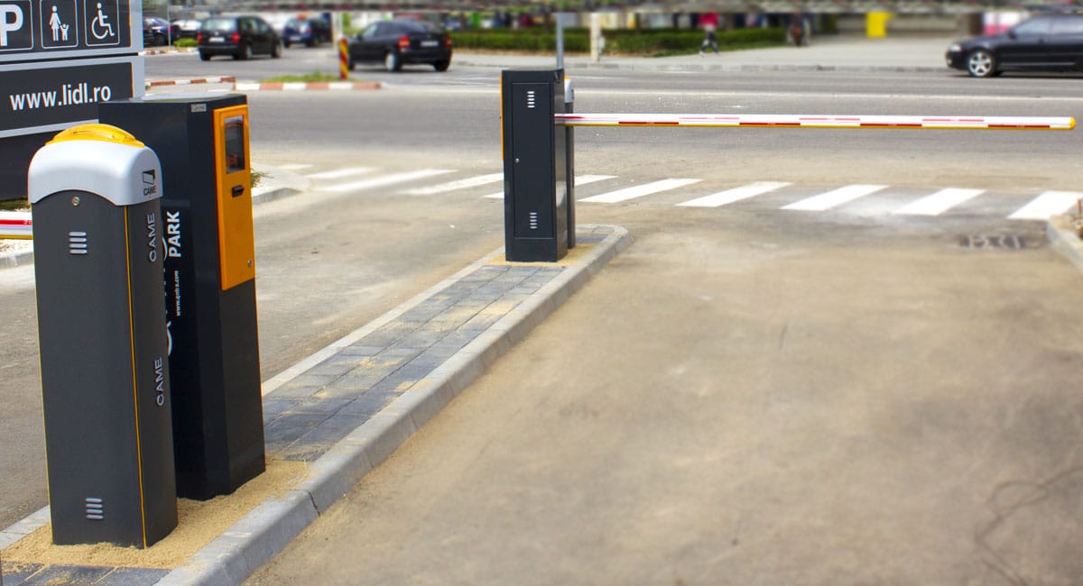 parcare supermarket lidl pitesti bariera iesire