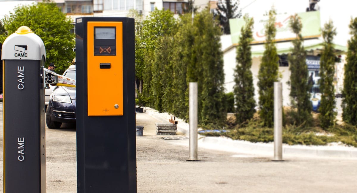 parcare supermarket lidl pitesti unitate de iesire parcare